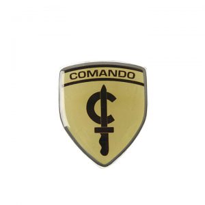 значок полимерный Comando